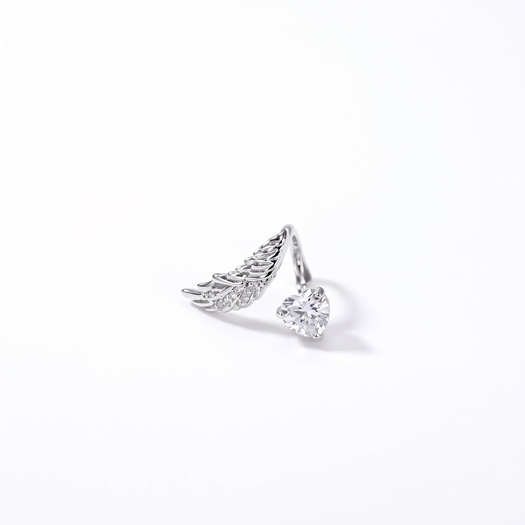 No.P001 WING EARRING
