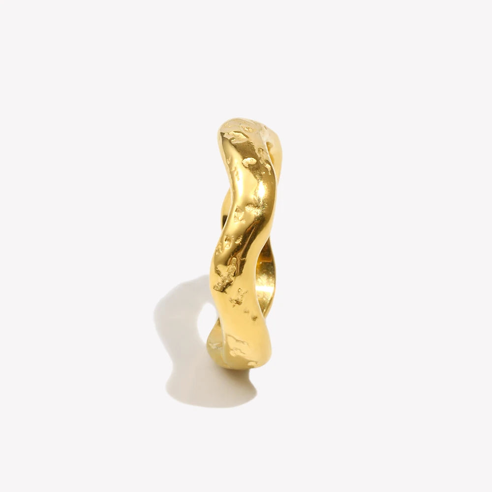No.R002 Wave Classic Ring