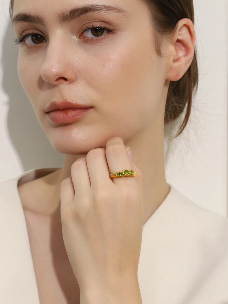 No.R001 Émeraude Ring